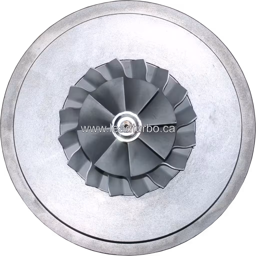 Core S500 6240-81-8600 vue avant avec roue turbine et compresseur