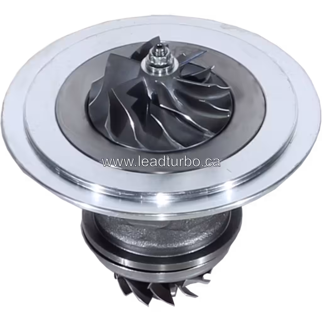 Core de turbocompresseur TB2815 avec roue turbine et roue compresseur visibles sur l'arbre central
