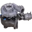 Vue 45 degrés du turbocompresseur Nissan YD22ED avec actionneur visible