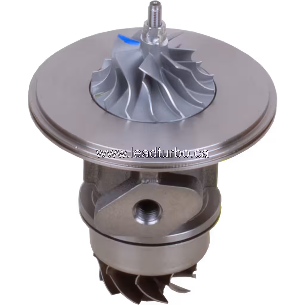 Vue 45 degrés du Core turbo Deutz BF4M1013C, logement en métal coulé