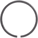 Bague de piston métallique 125647, finition sombre, vue à 45 degrés