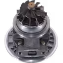 Vue de dessous à 45 degrés du core de turbocompresseur 409172-0101 avec brides de montage