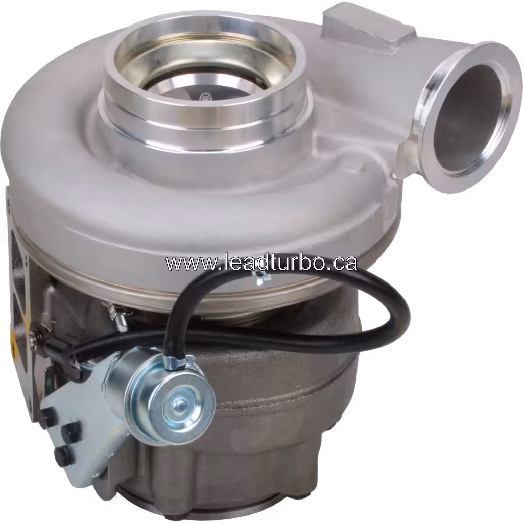 Vue du turbocompresseur Volvo MD16 avec impelléur de compresseur visible