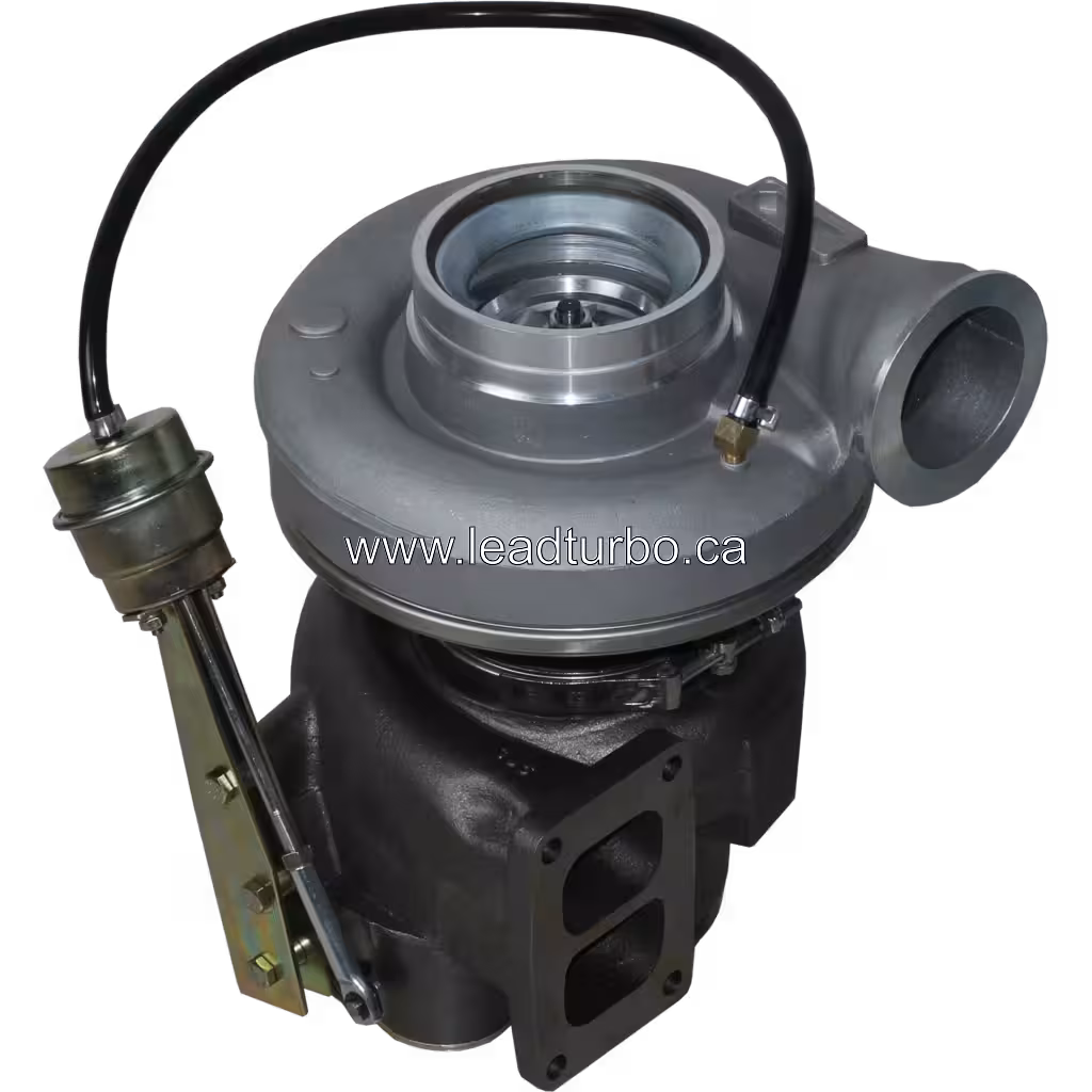 Vue avant du turbocompresseur Volvo TD160 520HP