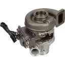 Vue en angle du turbocompresseur 2838790-24 montrant les boîtiers et les fixations à collier
