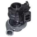 Turbocompresseur HX40W vue dessous avec carter turbine gris foncé