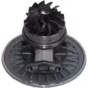 Vue de dessous du core de turbocompresseur TBP4 avec carter de paliers et ports d'huile