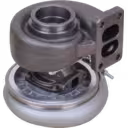 Vue en diagonale inférieure du turbocompresseur H1C montrant le carter de turbine