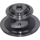 Vue du bearing housing turbo avec support de montage et finition métallique