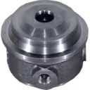 Vue de dessous du bearing housing J96 avec bride à deux vis et port central