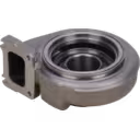 Logement turbine 4043083 pour Volvo MD13, vue de dessous à 45 degrés avec bride de montage
