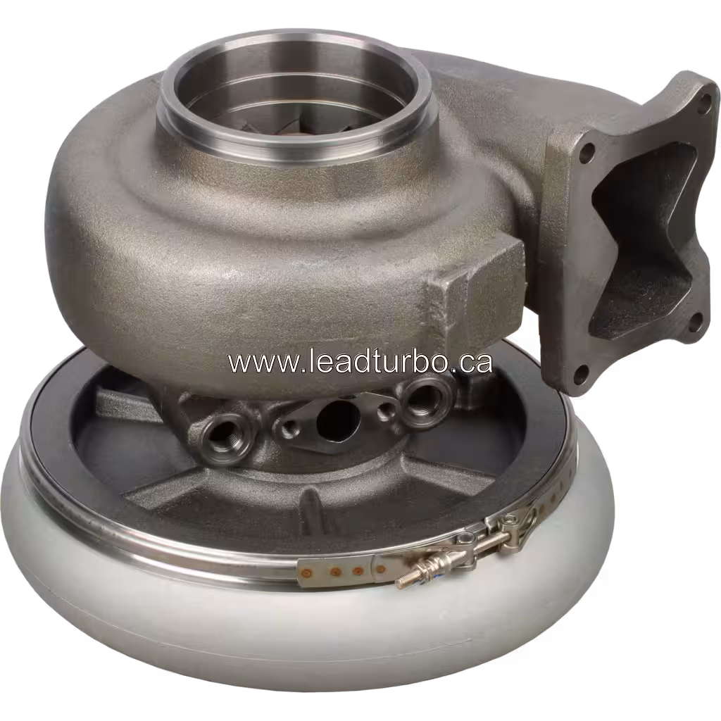 Vue de dessous du turbocompresseur 4309261 montrant le flange de montage