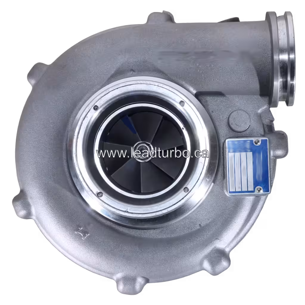 Turbocompresseur 51091007761 vue avant avec carter compresseur argenté et carter échappement gris