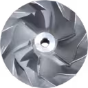 Détail des aubes radiales de la roue de compresseur Hyundai D4CB