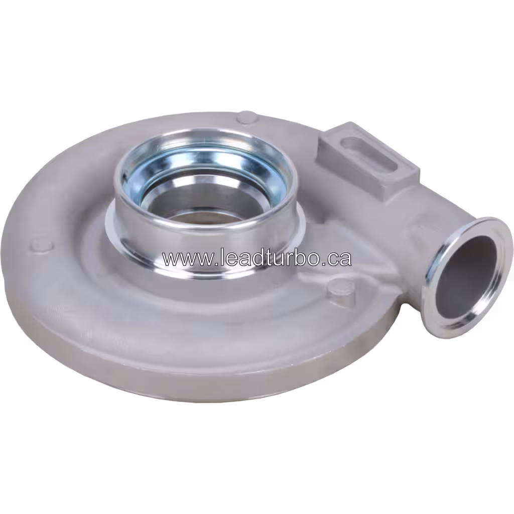 Vue du boîtier compresseur 3591597 avec orifice central poli et tuyau de sortie cylindrique
