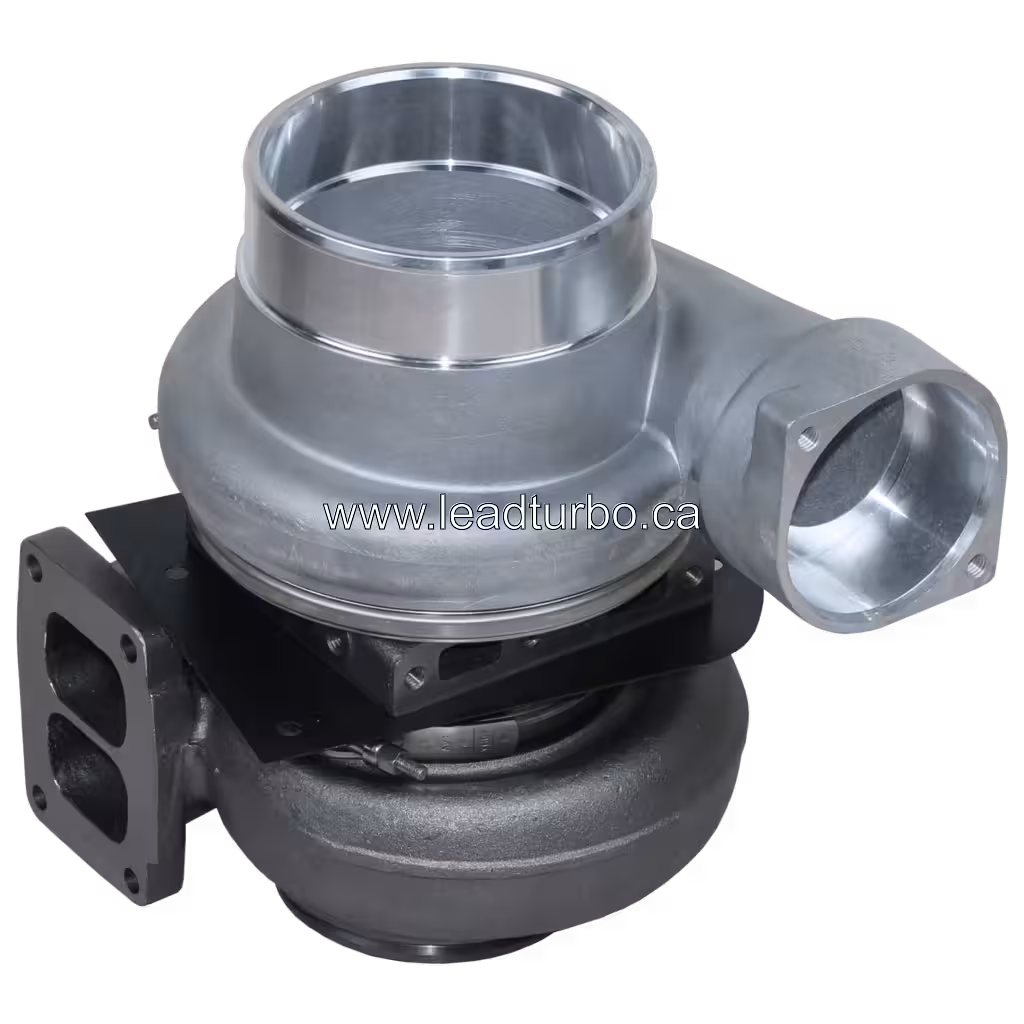 Vue supérieure à 45 degrés du turbocompresseur 8N6554 pour CAT D9H montrant la sortie du compresseur