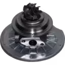 Vue de dessous du core de turbocompresseur pour Isuzu Rodeo 4JH1TC avec support de montage